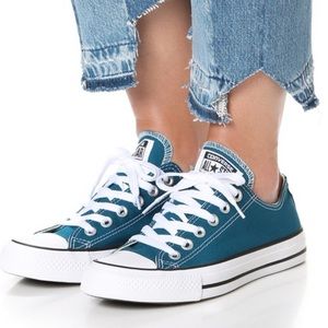 Converse Chuck Taylor All Stars 6